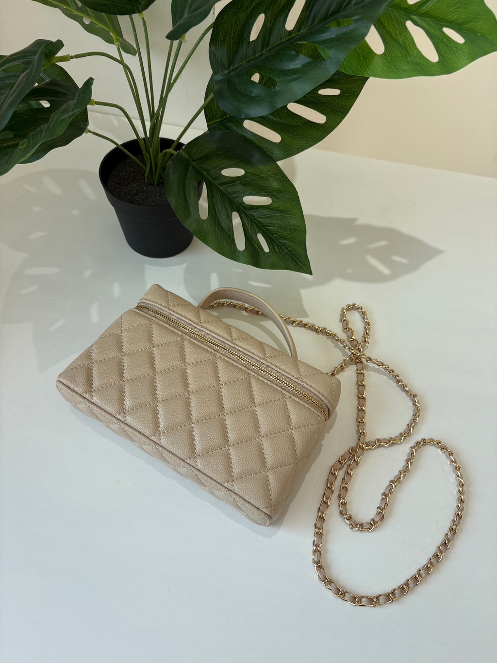 Vanity Mini / Matelassé Zip