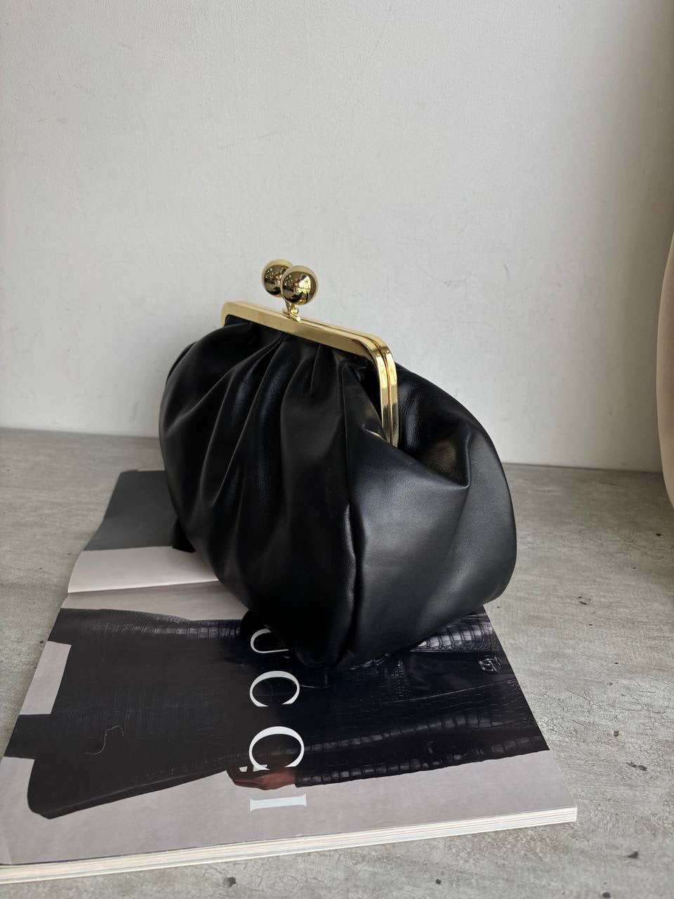 BONBON Kiss Clutch 33