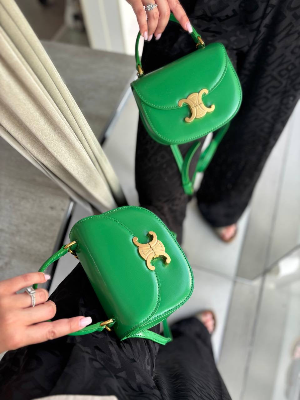 Borsetta verde pelle