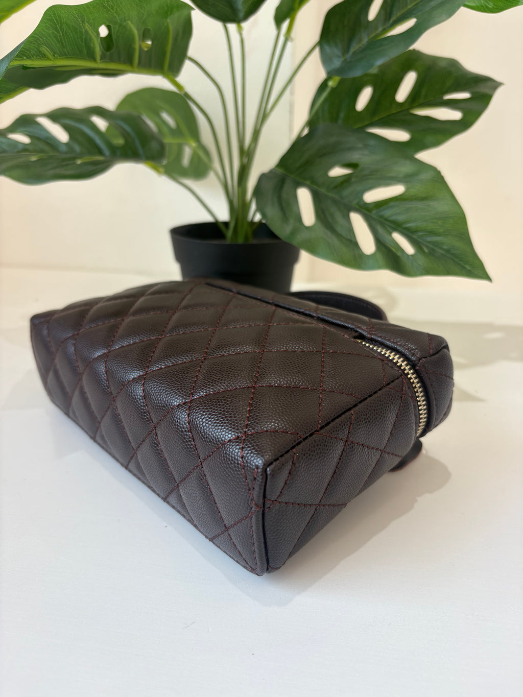 Vanity Mini / Matelassé Zip