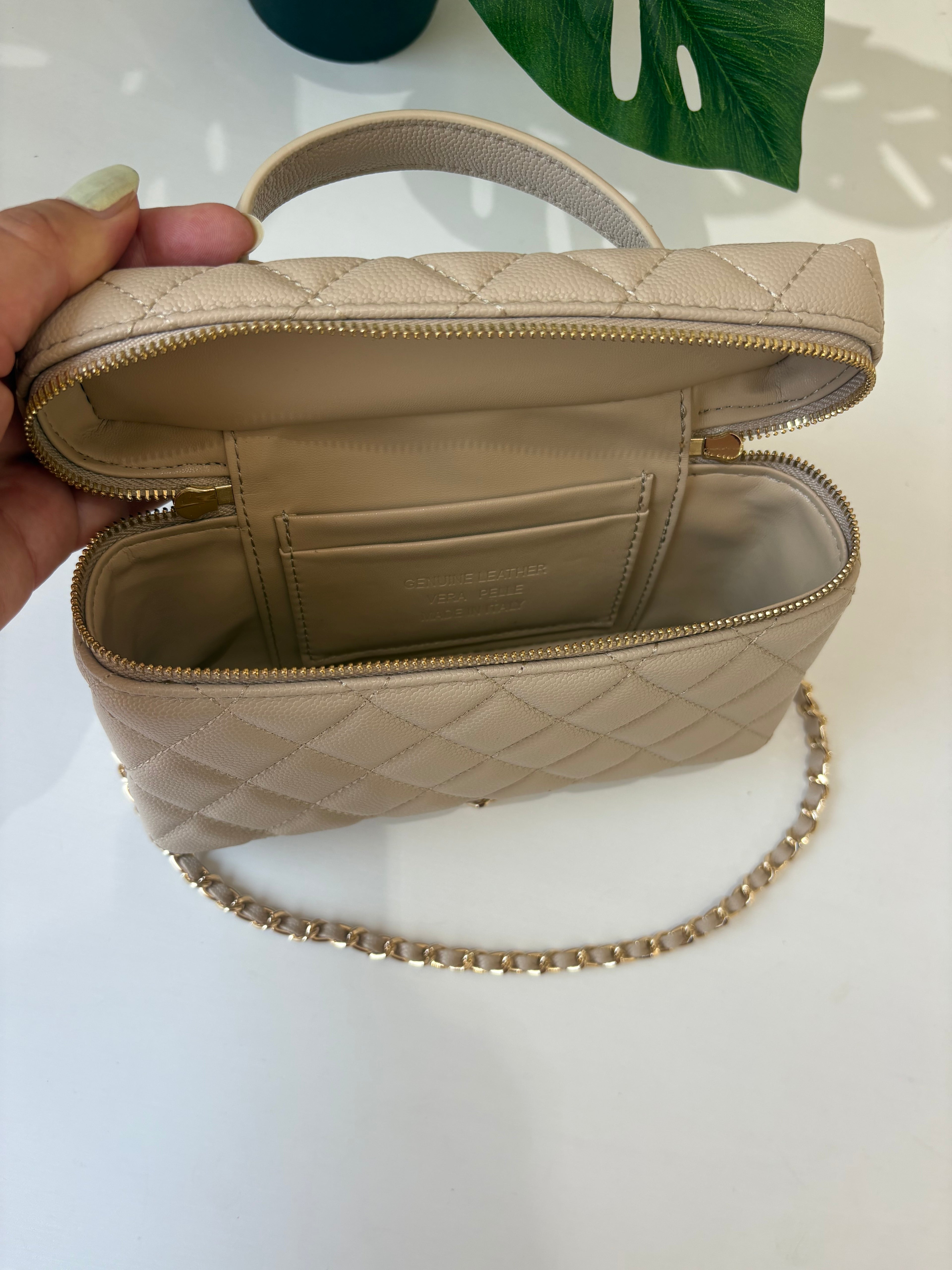 Vanity Mini / Matelassé Zip