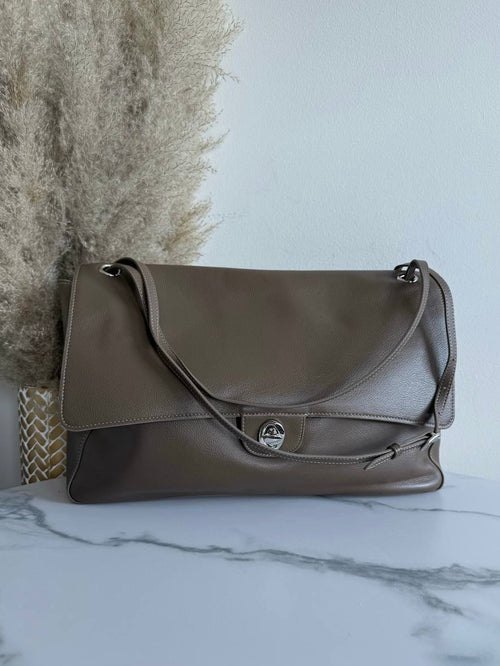 AURA Maxi Flap Bag 38