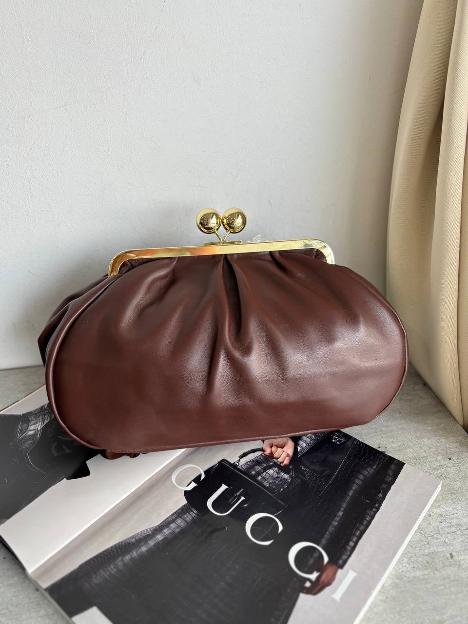 BONBON Kiss Clutch 33