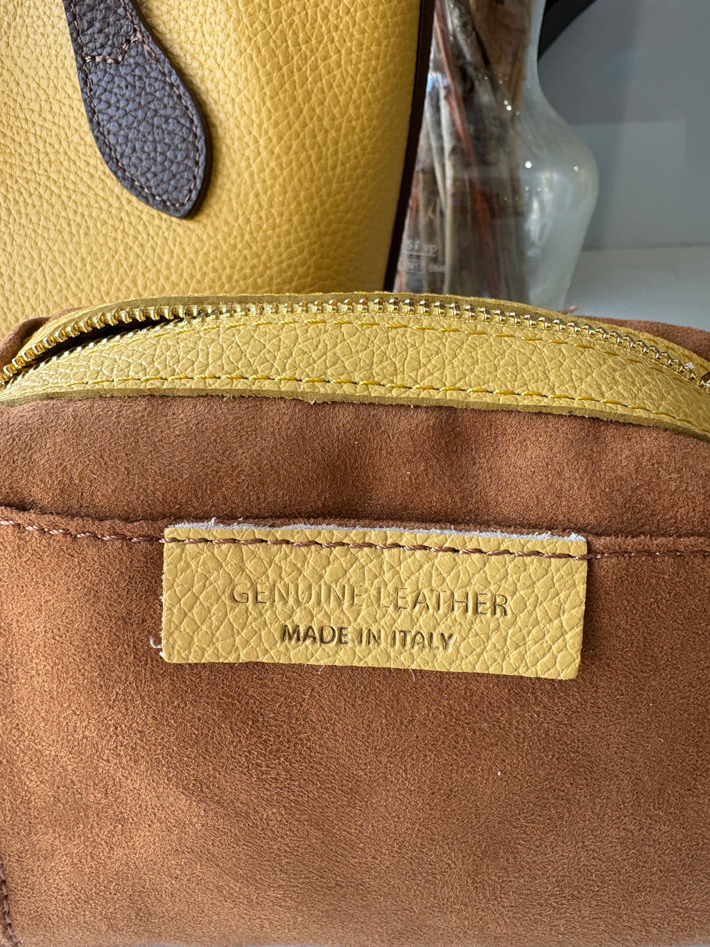 ELLY Mini Tote 20 con Pochette Removibile + Charm Elefantino