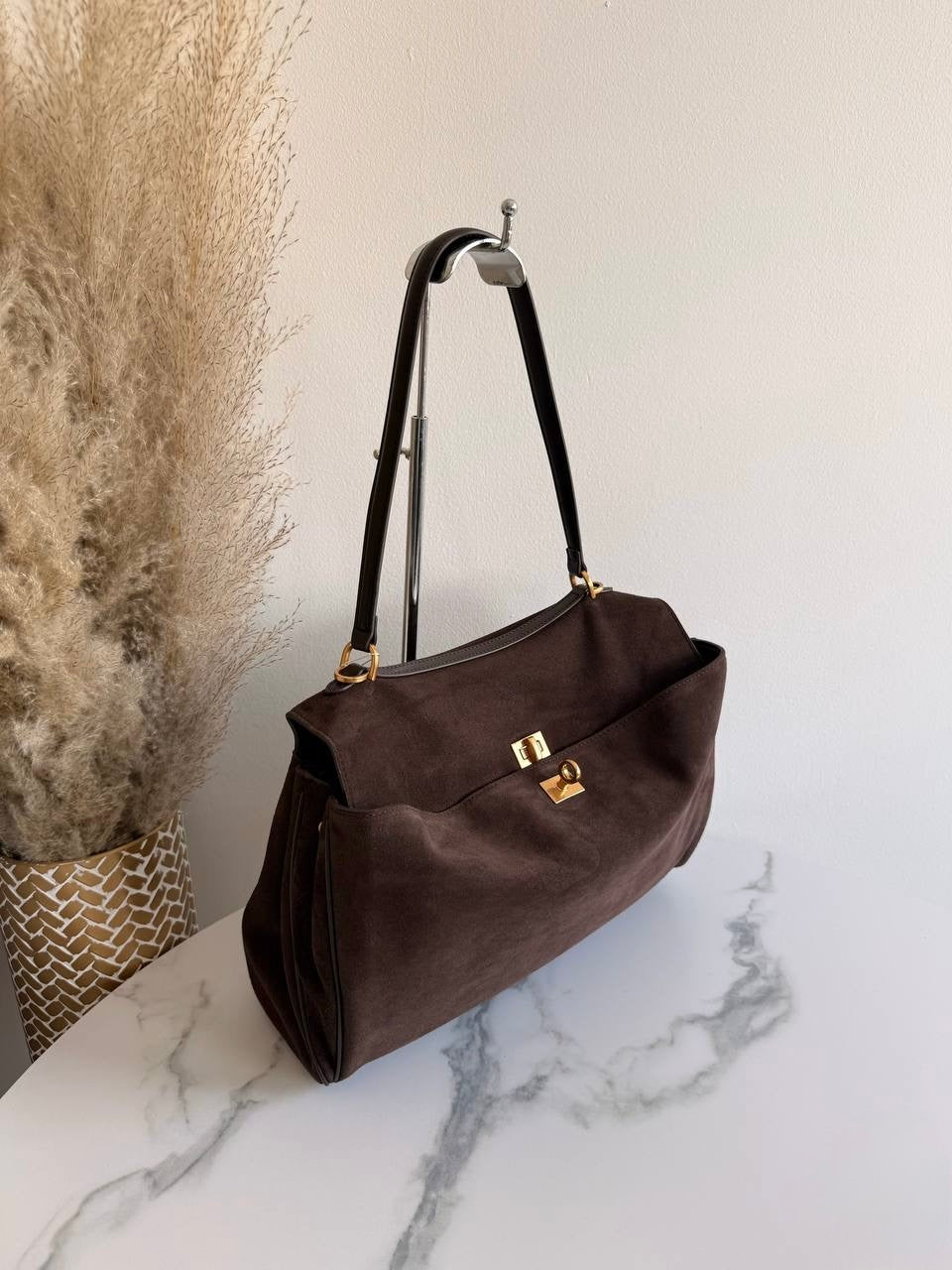 FLAP Suede 34