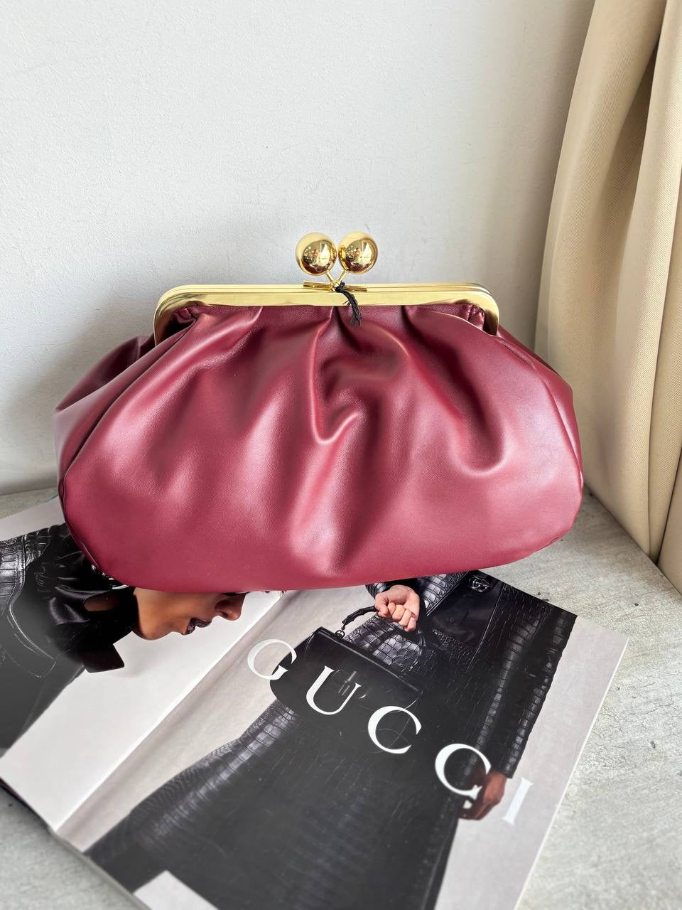 BONBON Kiss Clutch 33