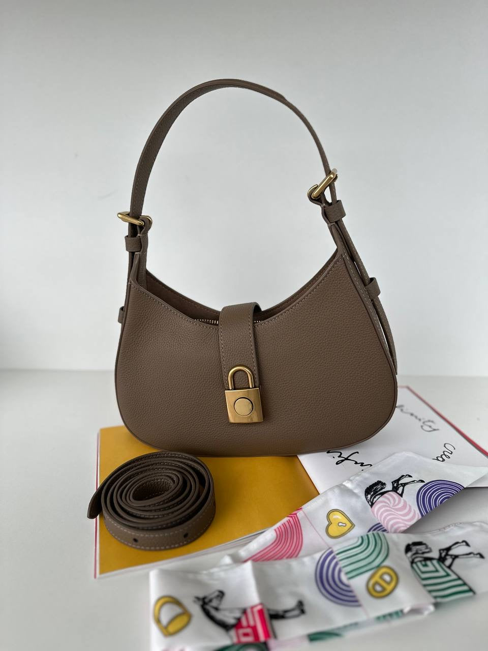 LOCK Hobo 26