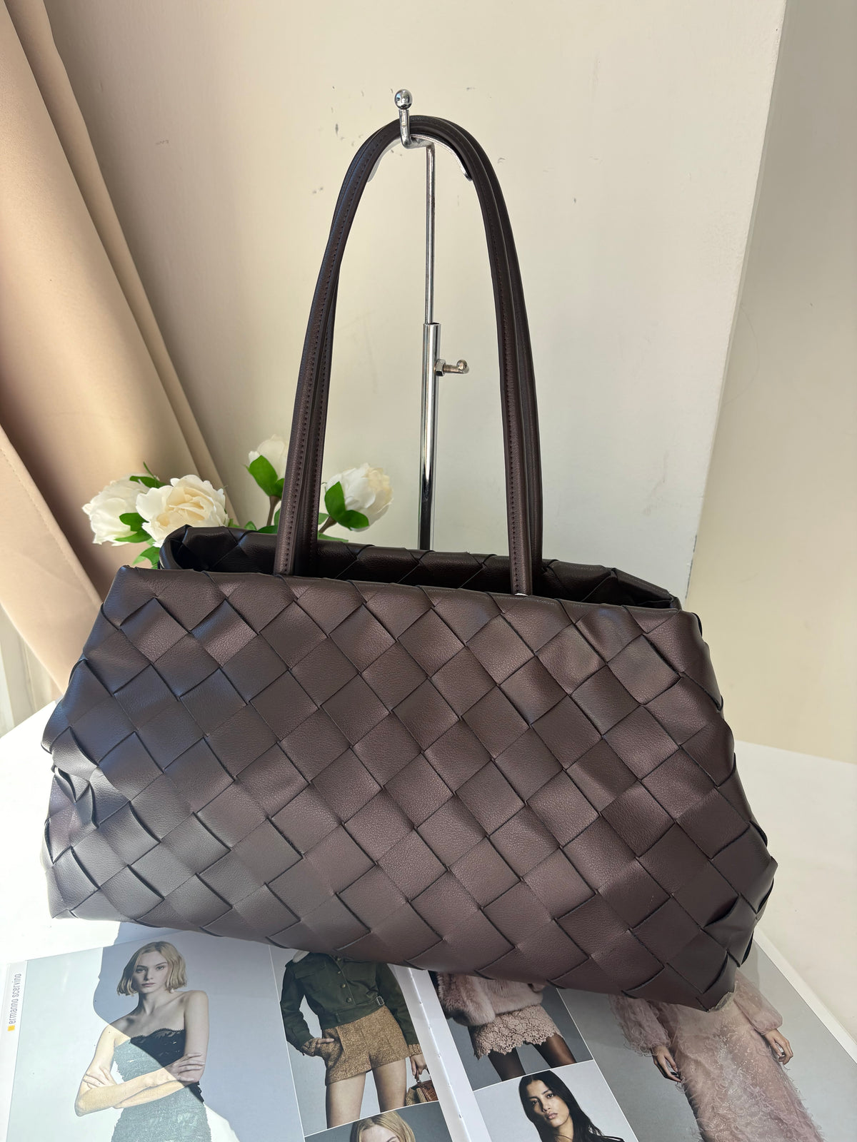 WOVEN Large Tote 43