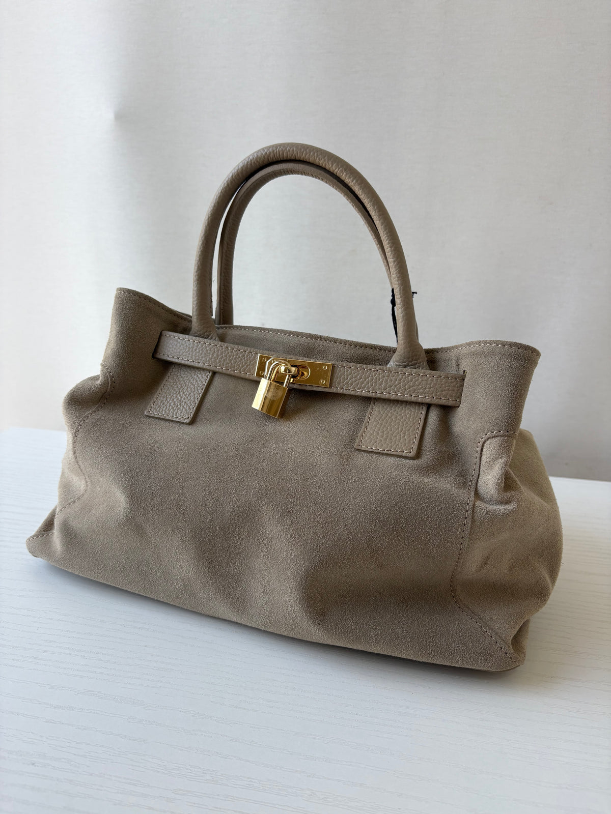 ELISA Soft Suede 30