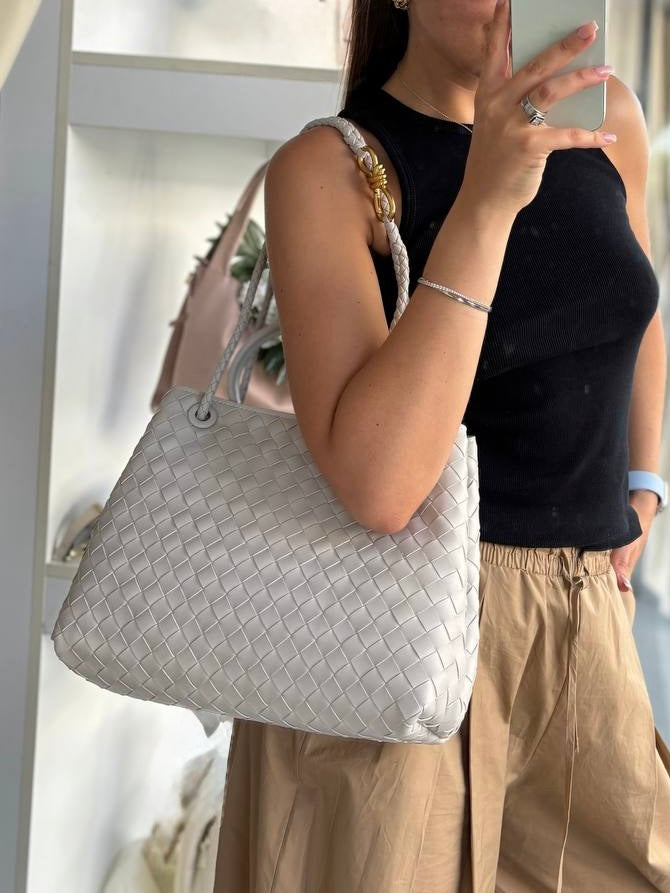 Knot Tote